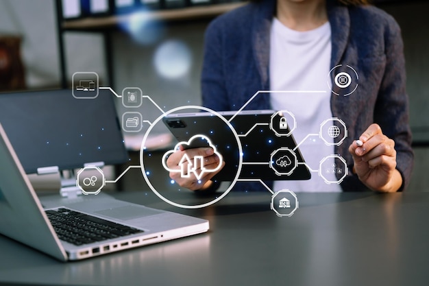 Integração ERP via API: Conectando Sistemas para Mais Eficiência